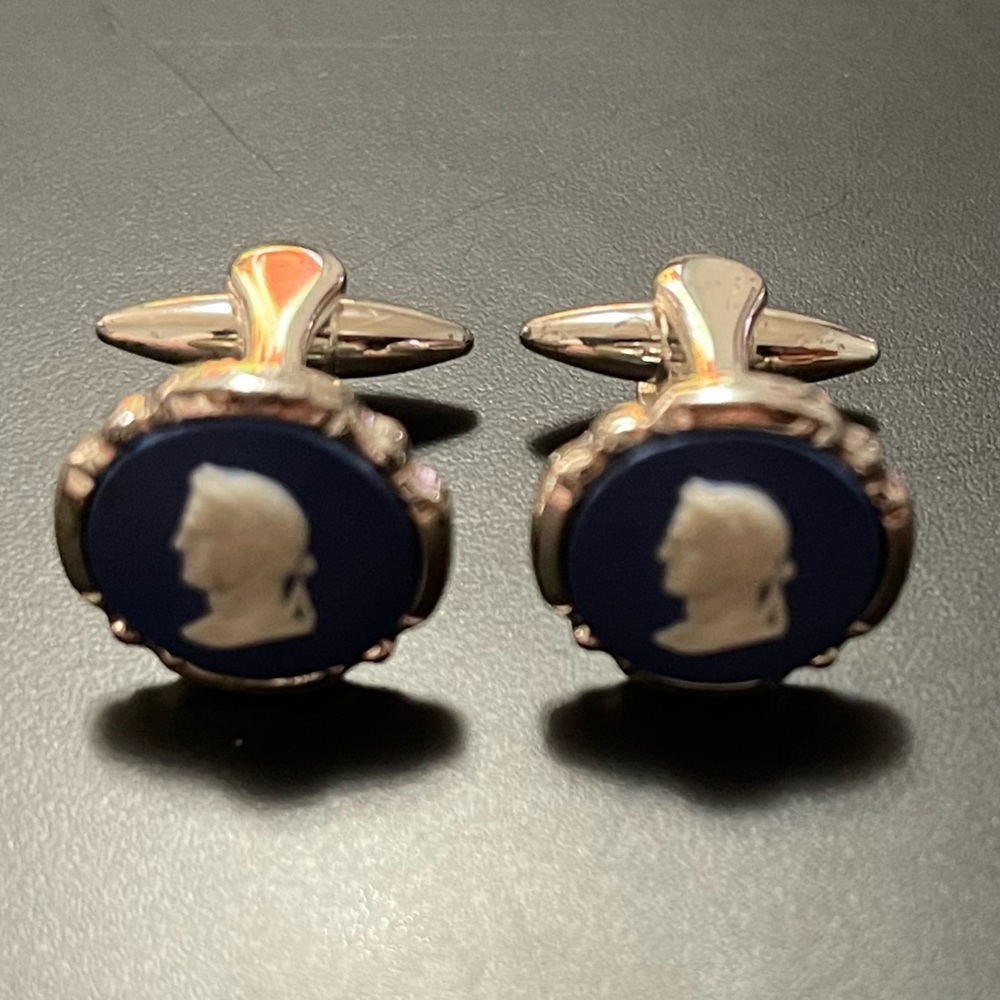 Julius Cesar cufflinks by stratton vintage